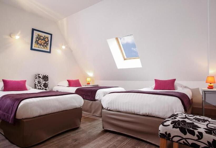 חדר משפחתי נוף לבריכה, L'Oustal De Vézac