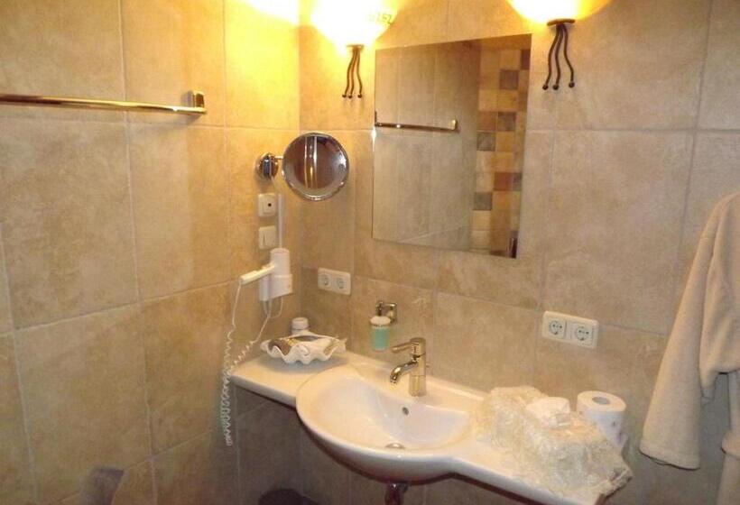 スタンダードシングルルーム, Piccolo