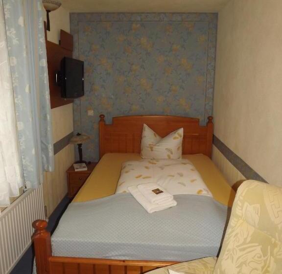 スタンダードシングルルーム, Piccolo