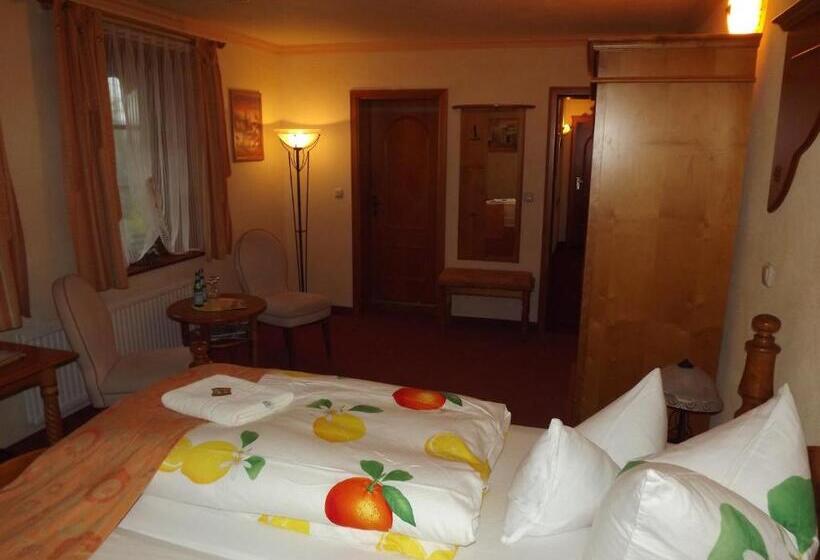 スタンダードルーム, Piccolo