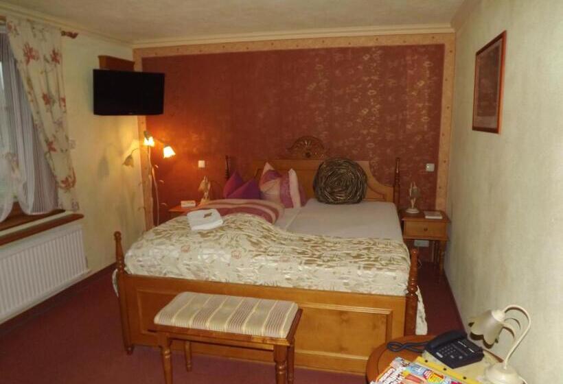 スタンダードルーム, Piccolo