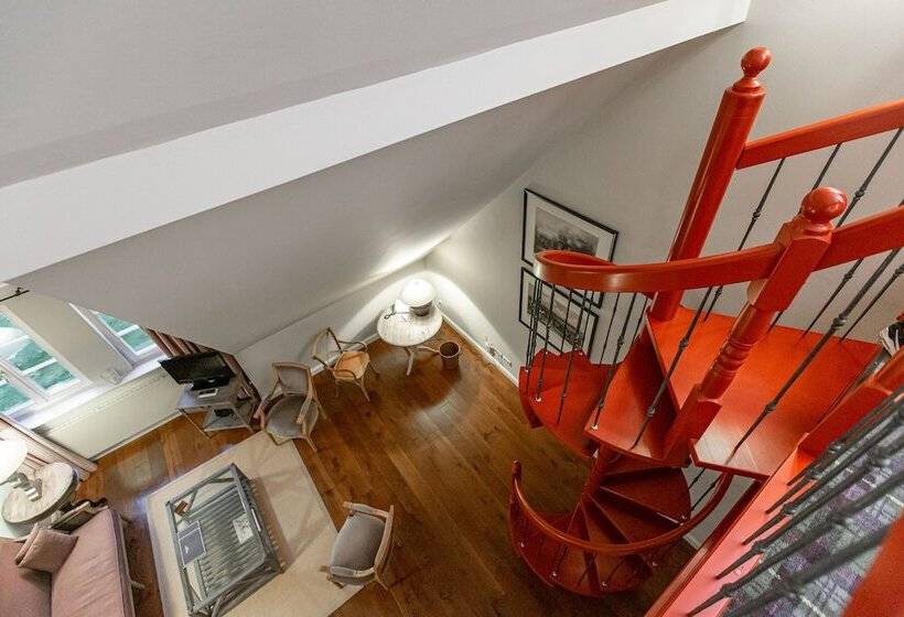 جناح ديلوكس, Schloss Ludersburg Golf & Spa