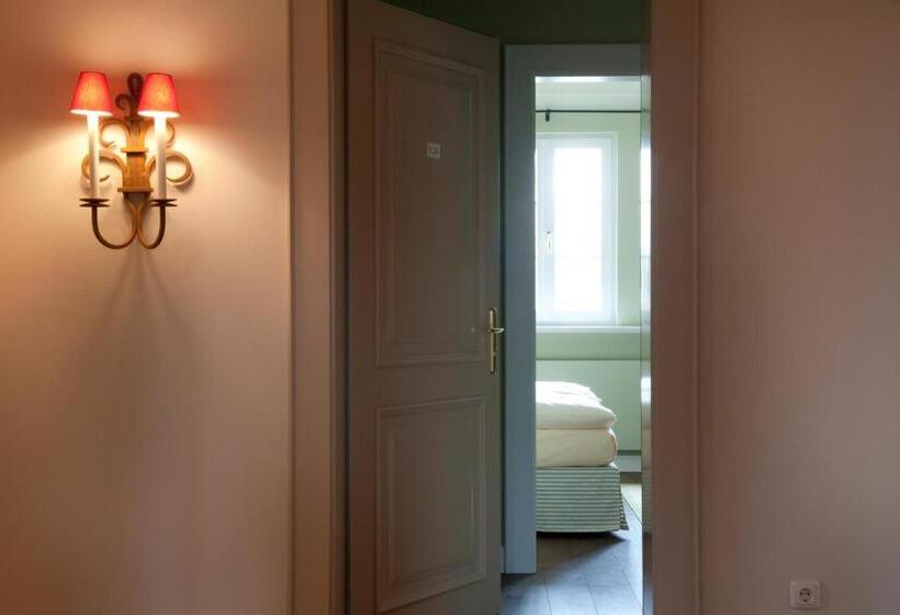 غرفة ديلوكس, Schloss Ludersburg Golf & Spa