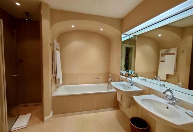 جناح ديلوكس, Schloss Ludersburg Golf & Spa