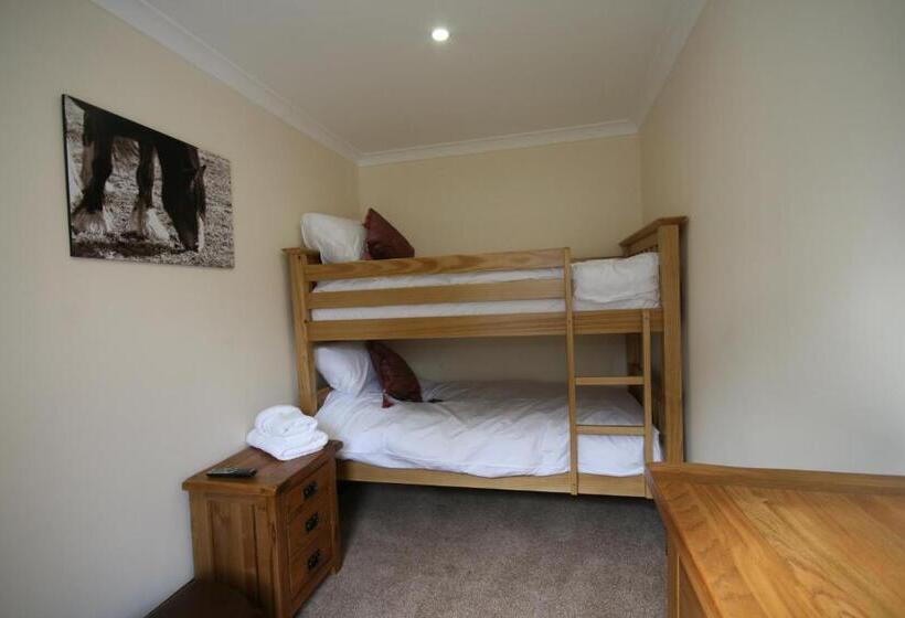 غرفة عائلية, Stocks