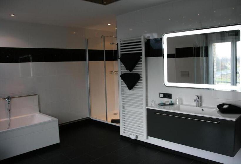 스위트, Zur Wasserburg