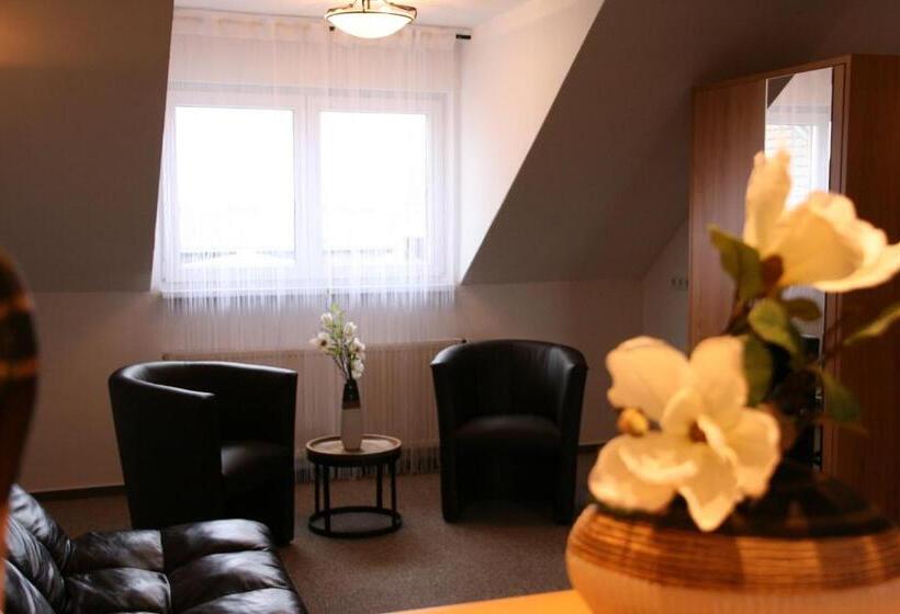 컴포트 스위트, Zur Wasserburg