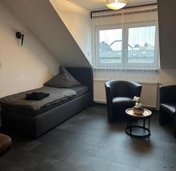 컴포트 스위트, Zur Wasserburg