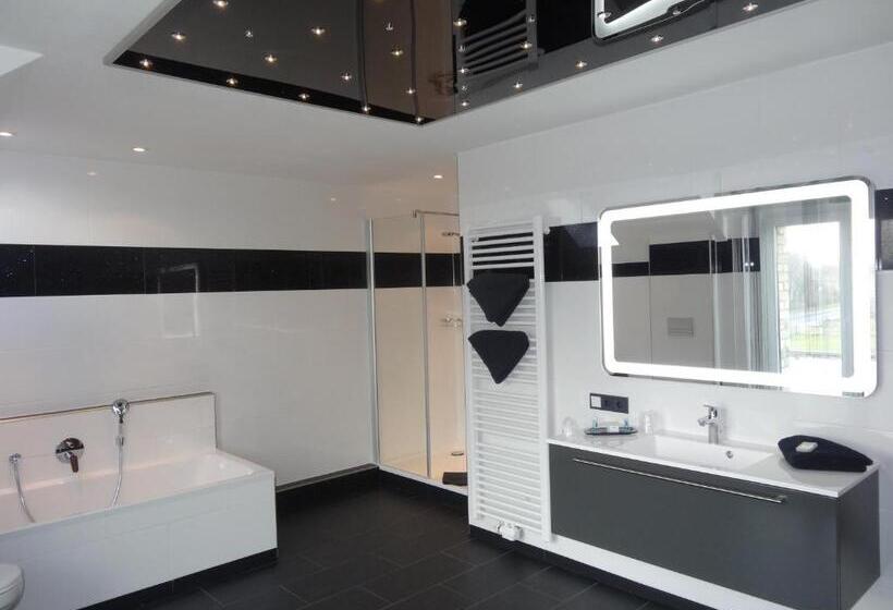 스위트, Zur Wasserburg