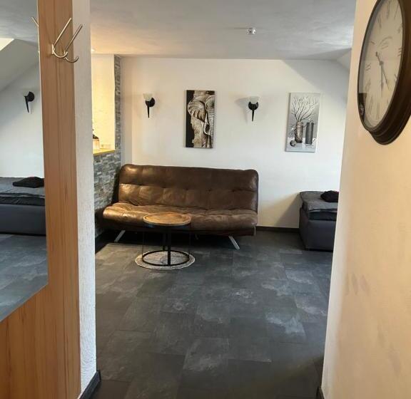 컴포트 스위트, Zur Wasserburg