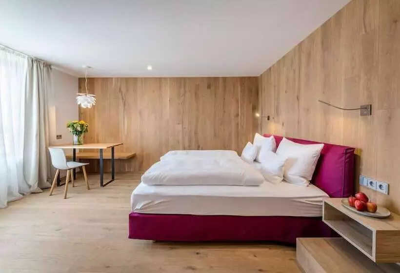 اتاق لوکس, Landhotel Weißes Roß