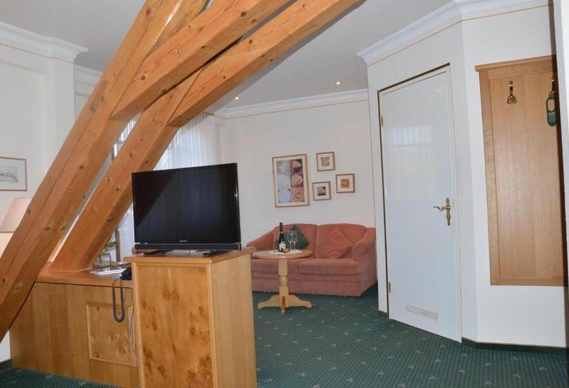 Люкс, Gasthaus Mosers Blume