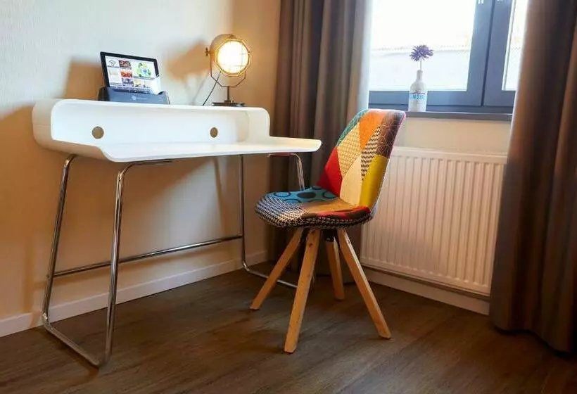 スタンダードルーム, Kino Hotel Meyer