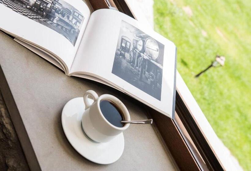 سوئیت با چشمانداز, Tsikeli Boutique Hotel Meteora   Adults Friendly