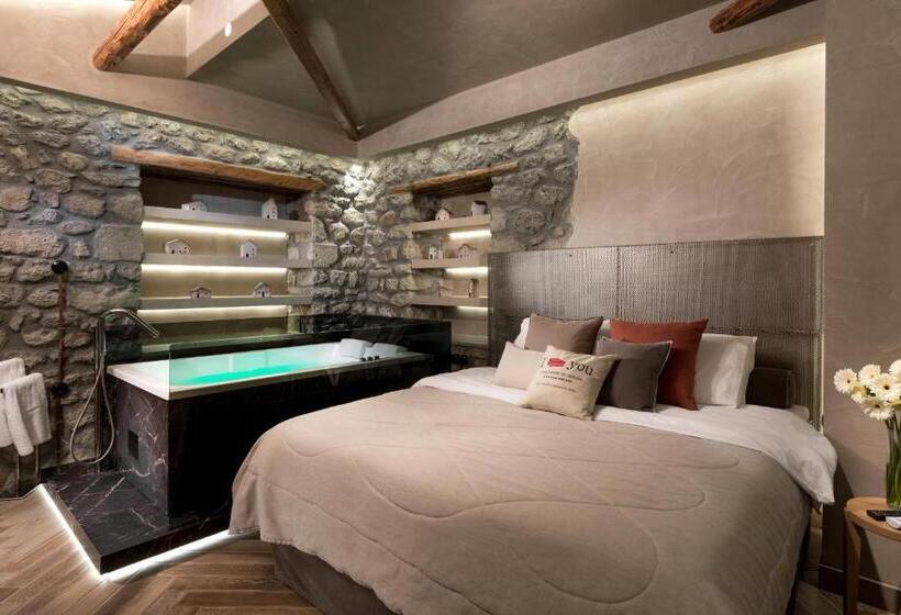اتاق استاندارد با وان آب گرم, Tsikeli Boutique Hotel Meteora   Adults Friendly