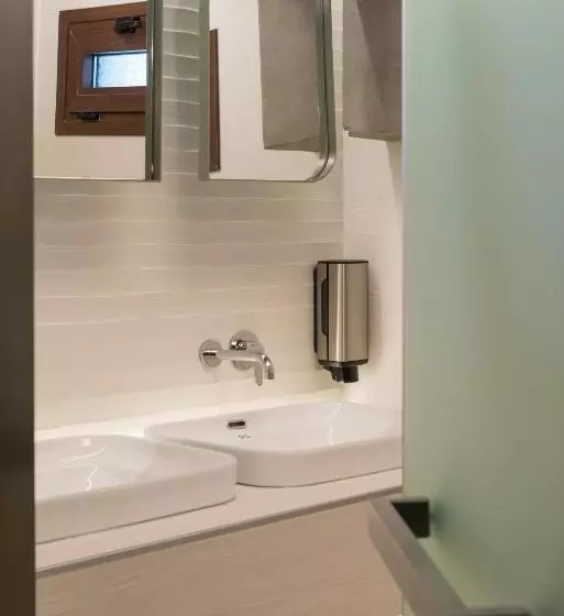 ハイドロマッサージバス付きジュニアスイート, Tsikeli Boutique Hotel Meteora   Adults Friendly