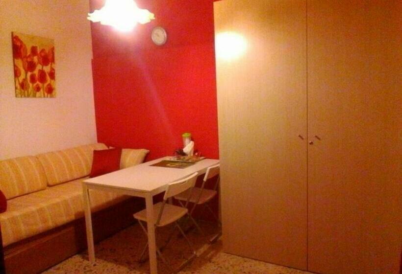 דירת חדר, Le Stelle Del Tirreno