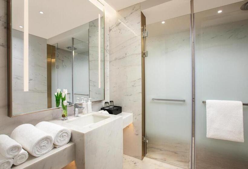 스탠다드 도시전망 룸, Hualuxe Shanghai Changfeng Park, An Ihg
