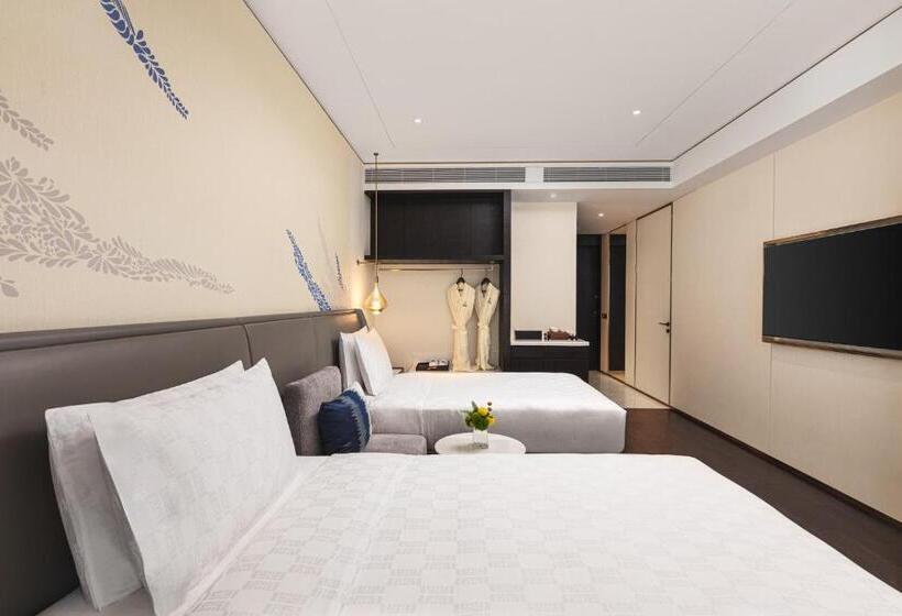 장애인을 위한 스탠다드 룸, Hualuxe Shanghai Changfeng Park, An Ihg