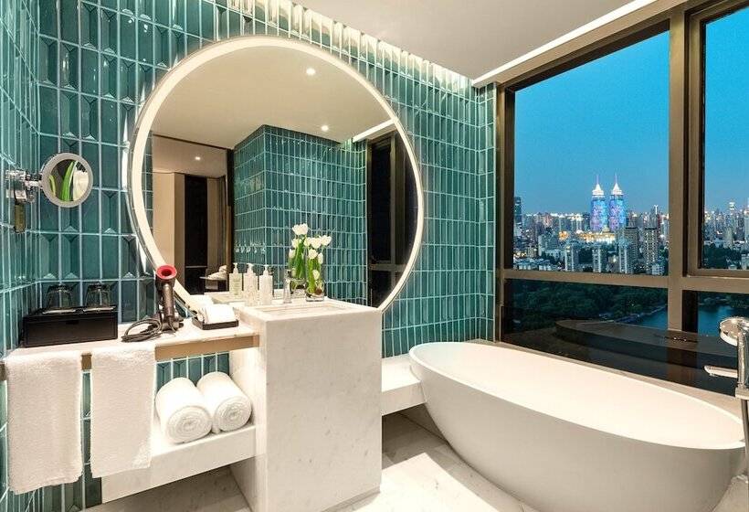 프리미엄 룸, Hualuxe Shanghai Changfeng Park, An Ihg