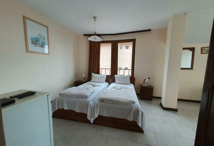 חדר סטנדרט נוף לים, Lazur