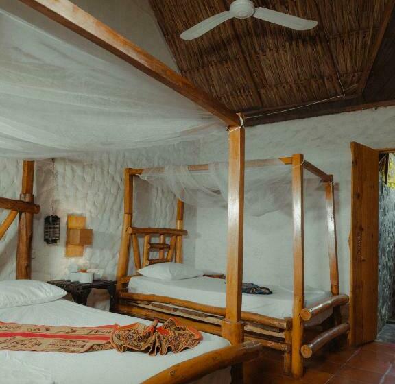 スタンダードルーム, Praba Hostel