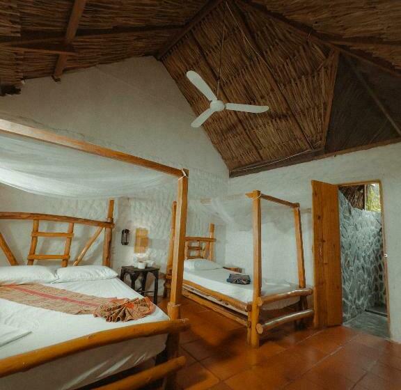 スタンダードルーム, Praba Hostel