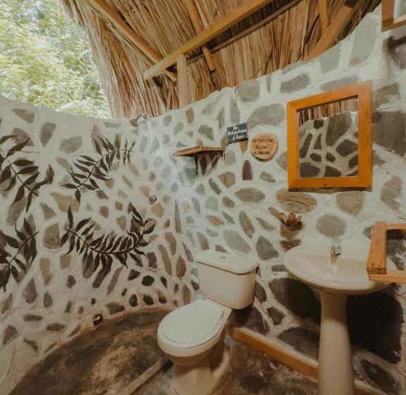 スタンダードルーム, Praba Hostel