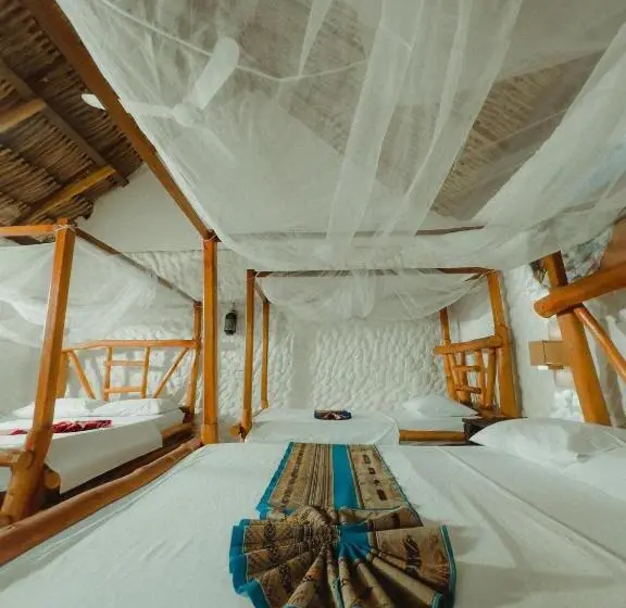 スイート（家族用）, Praba Hostel