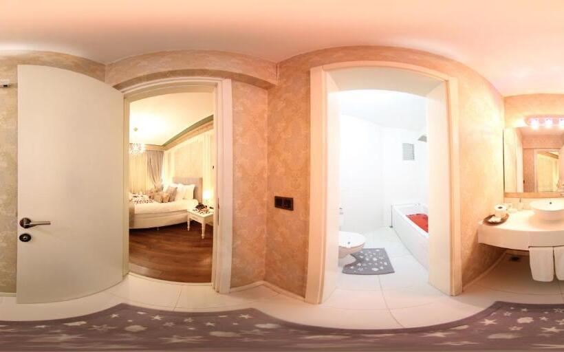 סוויטה עם ג'קוזי, Sapci Prestige