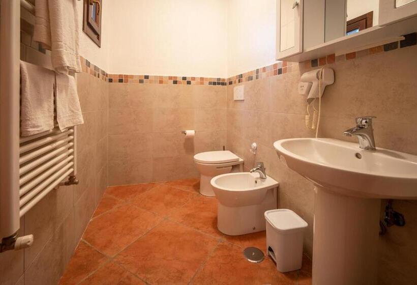 Вилла с 1 спальней и бассейном, Podere Somboli