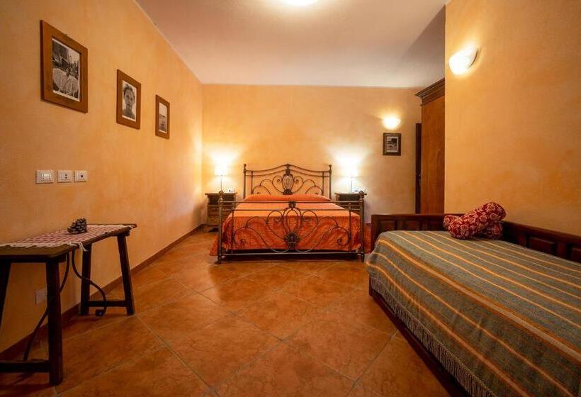 וילה עם חדר שינה אחד ובריכת שחיה, Podere Somboli