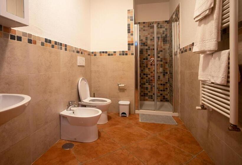 Вилла с 1 спальней и бассейном, Podere Somboli