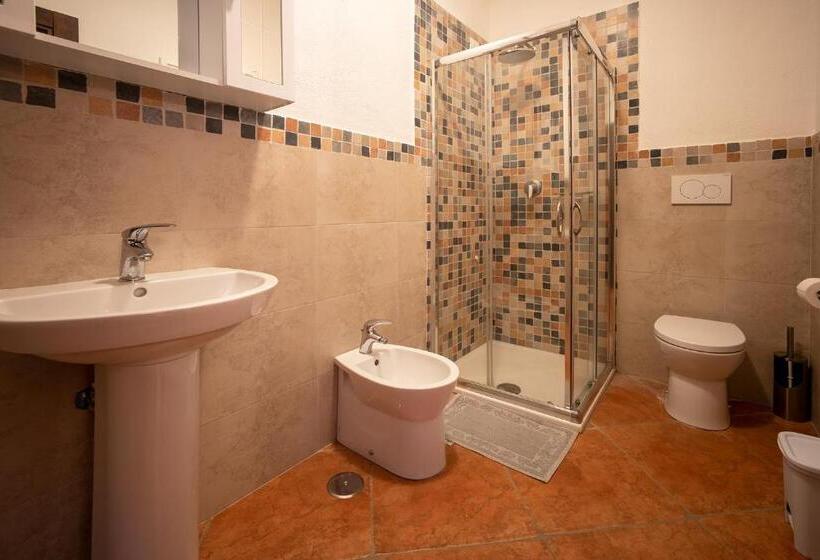 וילה עם חדר שינה אחד ובריכת שחיה, Podere Somboli