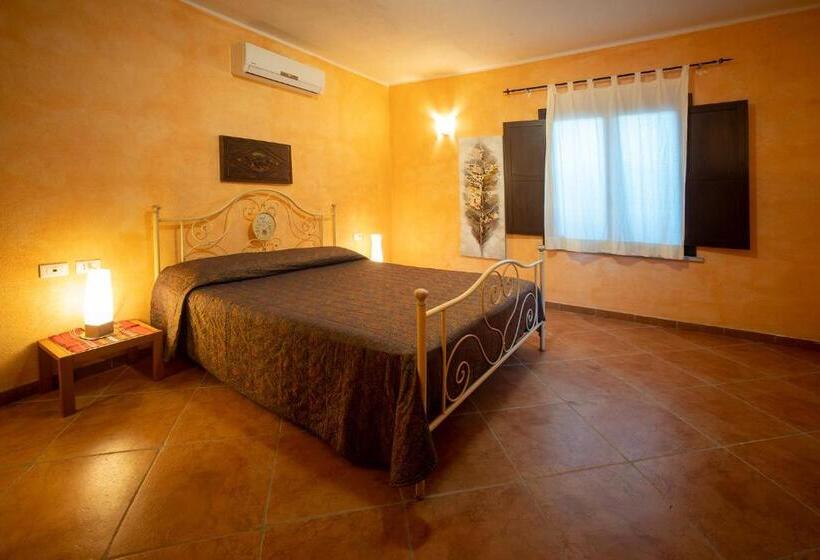 וילה עם חדר שינה אחד ובריכת שחיה, Podere Somboli