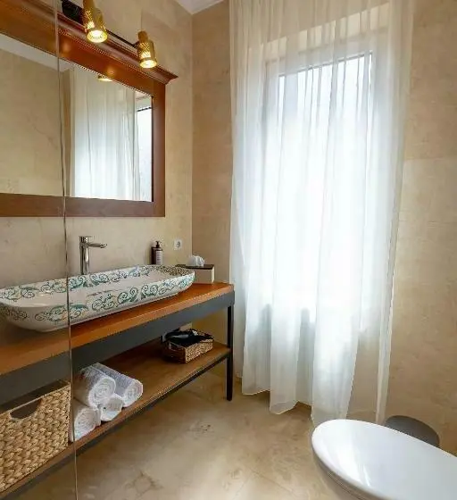 آپارتمان لوکس 1 خوابه, San Gennaro