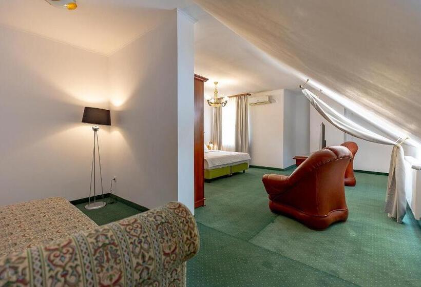 شقة سوبريور غرفة واحدة, San Gennaro