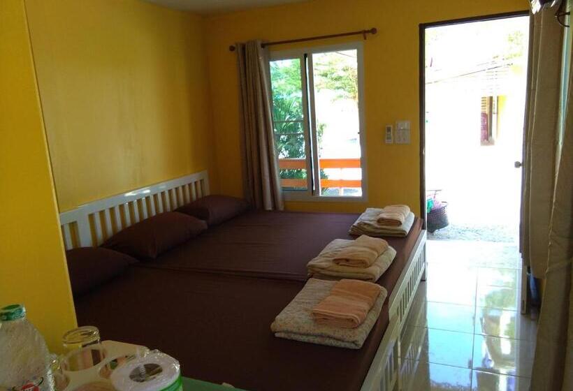 Bungalow Sandard, Pooma Resort