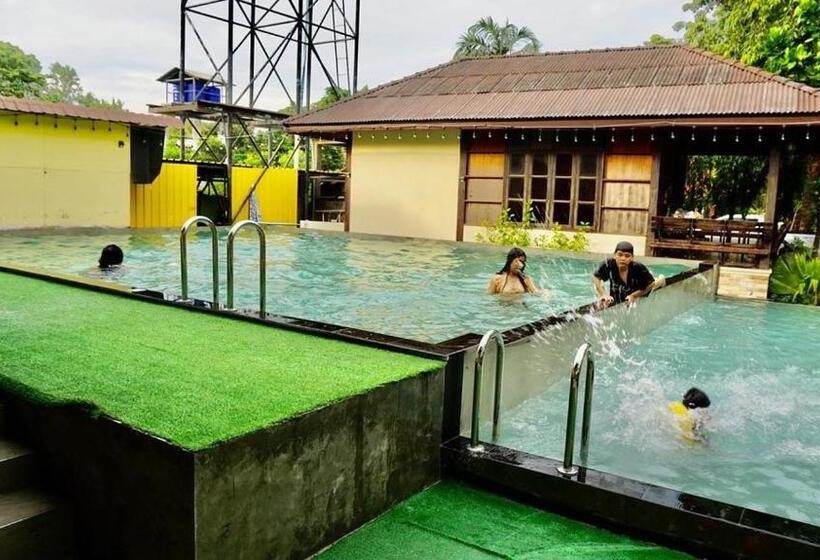 Bungalow Deluxe, Pooma Resort