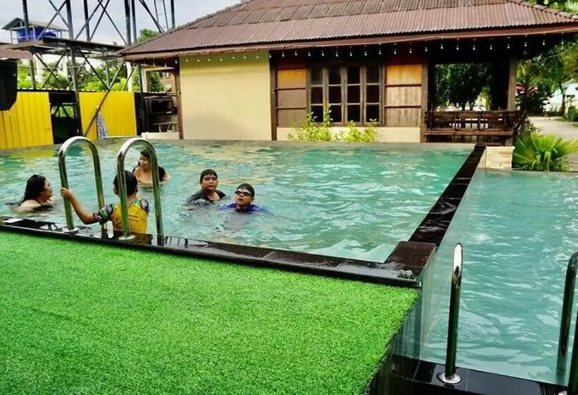 Deluxe-bungalow, Pooma Resort