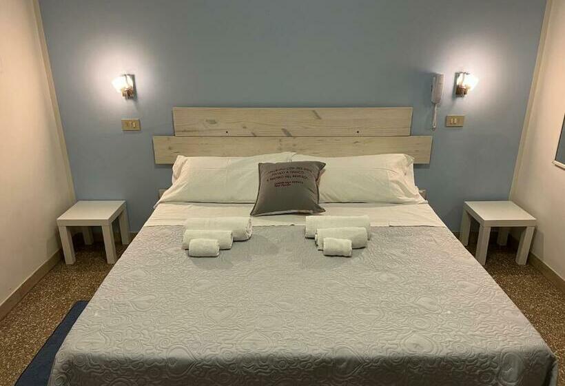 Quarto Estandar, Morri   Il Bibli