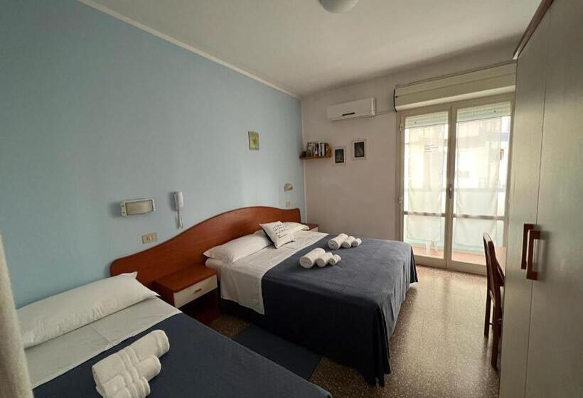 Quarto Triplo Estandar, Morri   Il Bibli