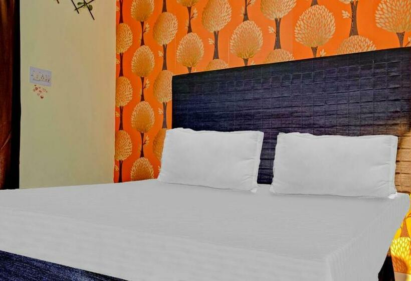 غرفة قياسية ثلاثية, Spot On Hotel Seema Inn