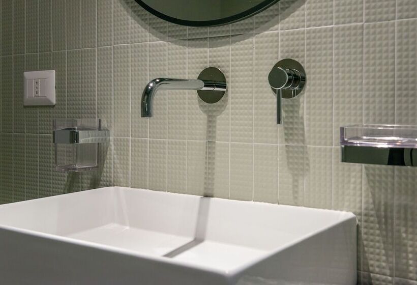 小型套房, The Couper Sant Andrea