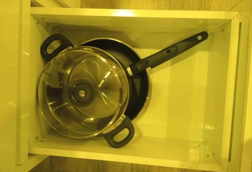 带2个卧室的公寓, بيتي بلس للغرف الفندقية مدخل مستقل