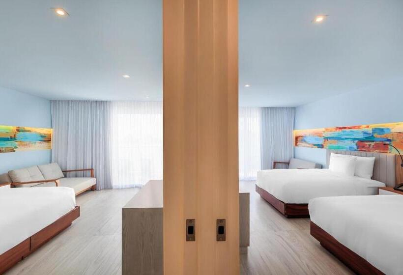 オーシャンビューデラックスルームバルコニー付き, Courtyard By Marriott Mazatlan Beach Resort