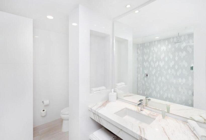 オーシャンビュースイート, Courtyard By Marriott Mazatlan Beach Resort