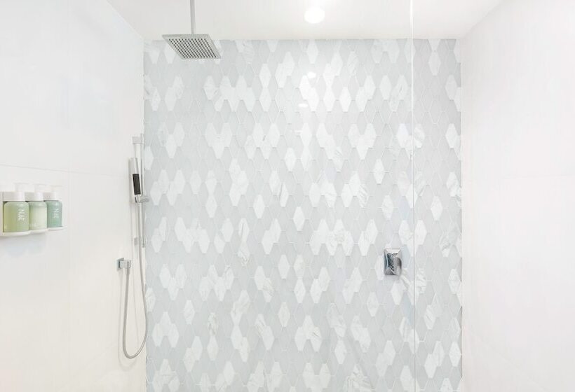 オーシャンビューデラックスルームバルコニー付き, Courtyard By Marriott Mazatlan Beach Resort