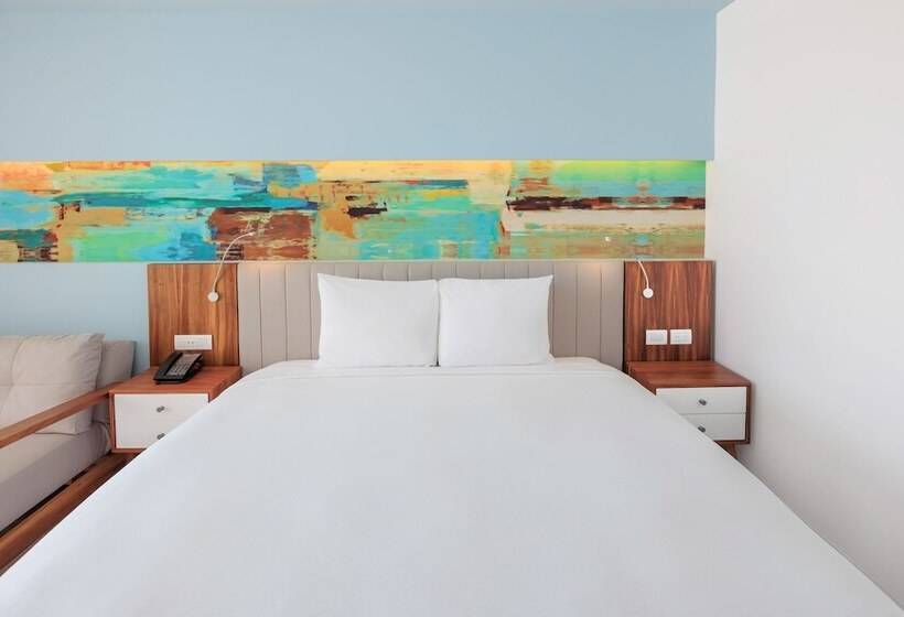 オーシャンビューデラックスルームバルコニー付き, Courtyard By Marriott Mazatlan Beach Resort