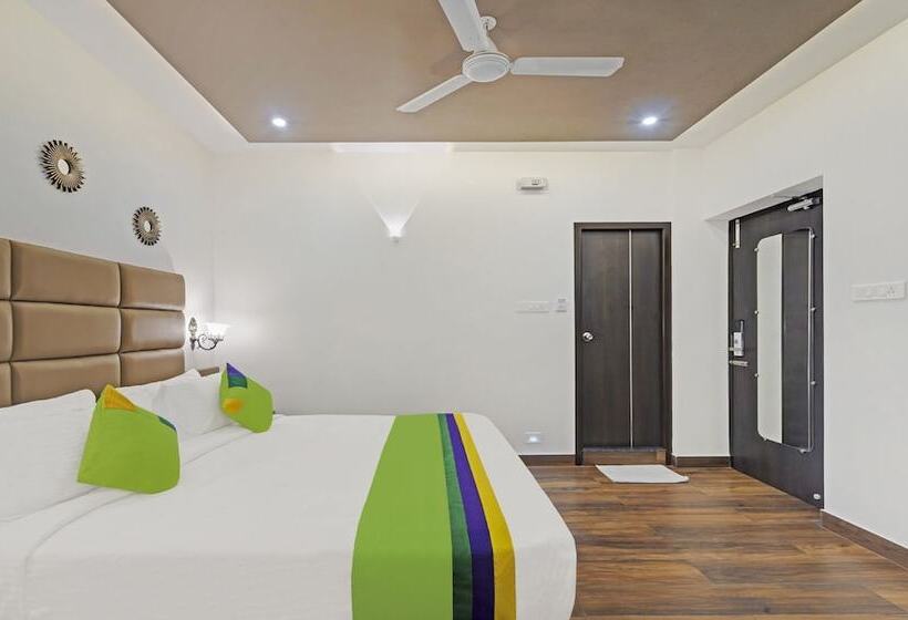 디럭스 룸, Treebo Premium Raffis  Andalusia Bay Way